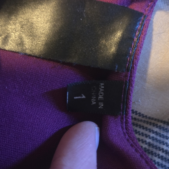 Heart cut out skater dress - Picture 4 of 5